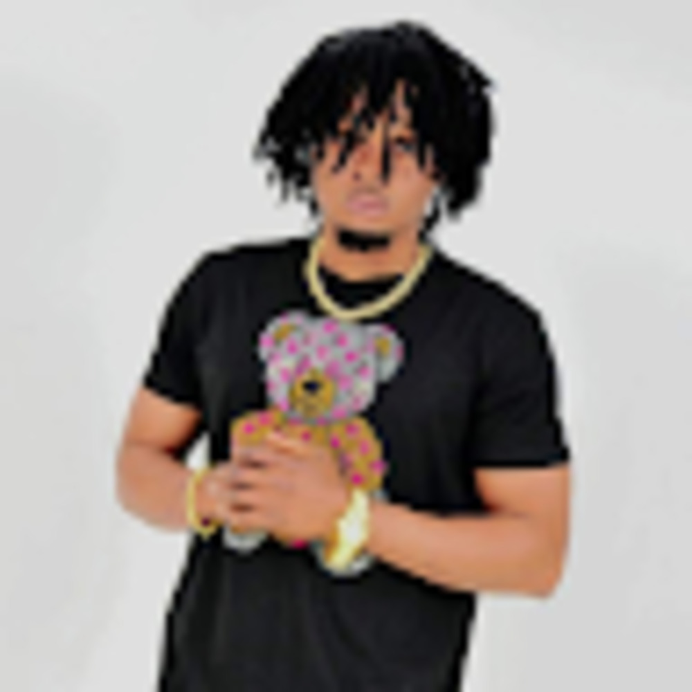 Meet your Posher, Lubeiste ayiti